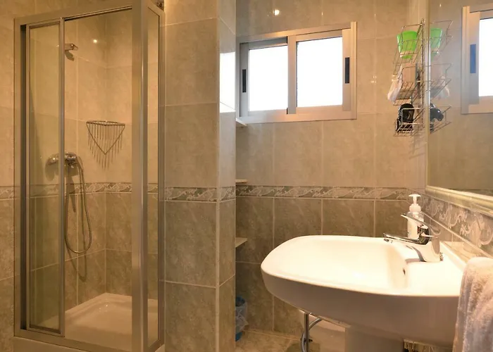 Asun Πανσιόν Sanxenxo